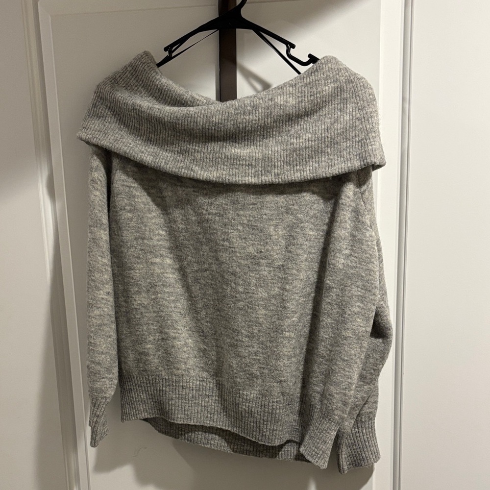 H&M Heather Gray Off-Shoulder Sweater